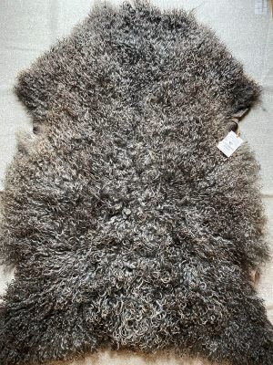 Lammskinn gotland med lång ull nr 21107